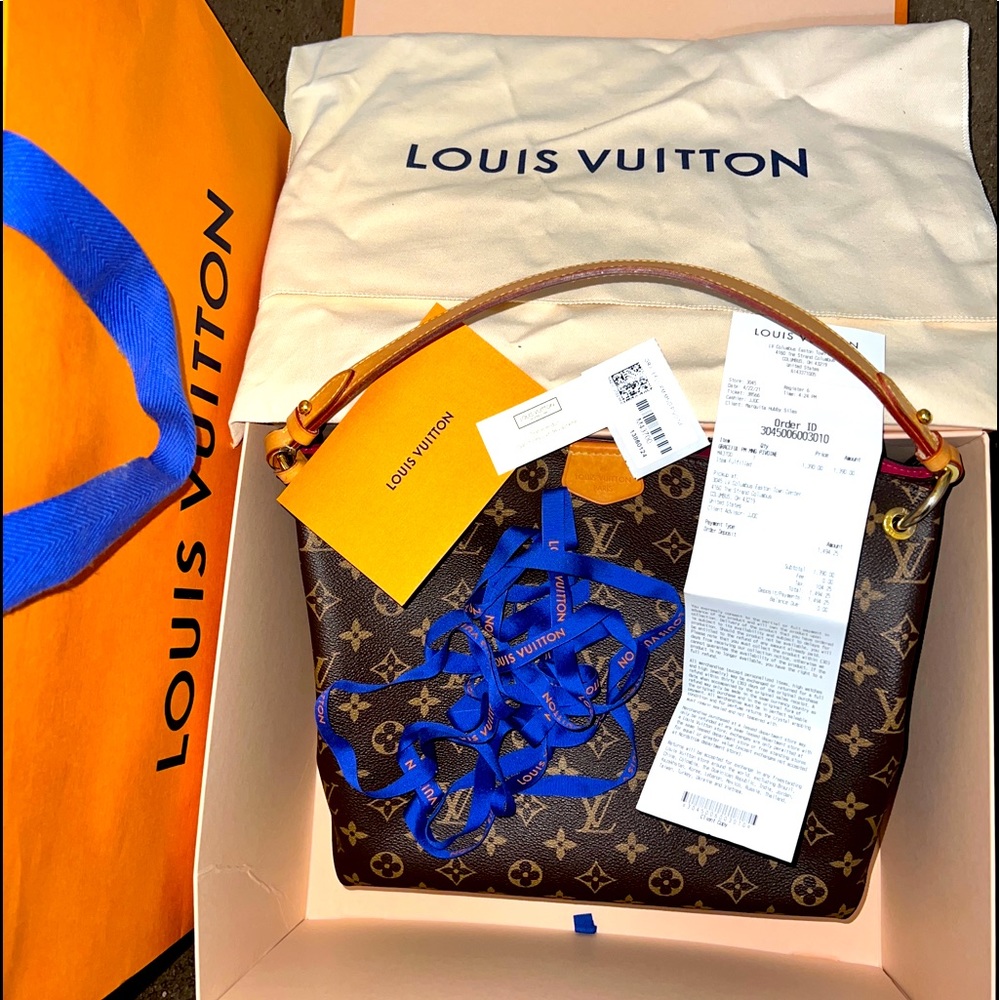 ✨❤️ 💯 Authentic Louis Vuitton Graceful PM Pivoine✨❤️includes everything!